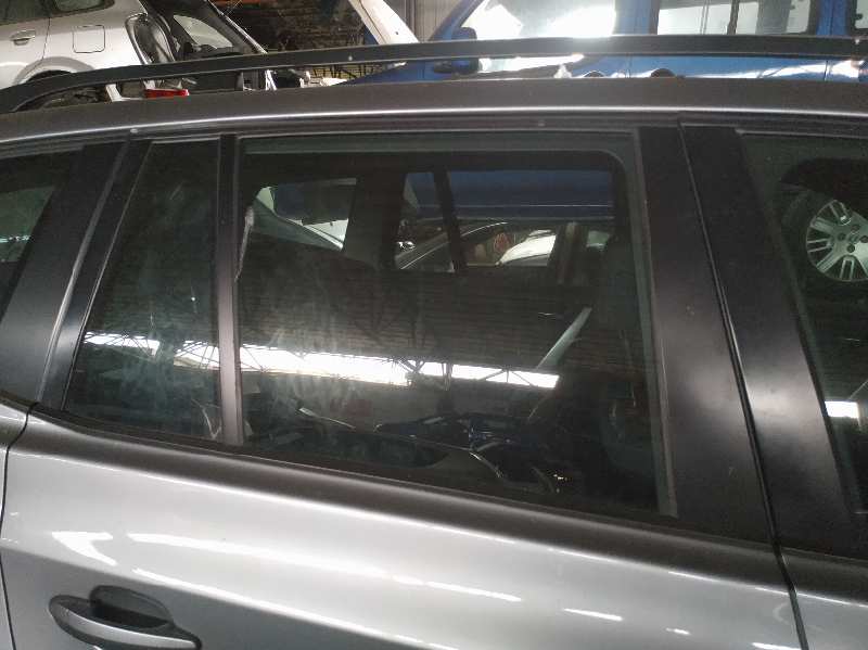 LUNA TRASERA DERECHA