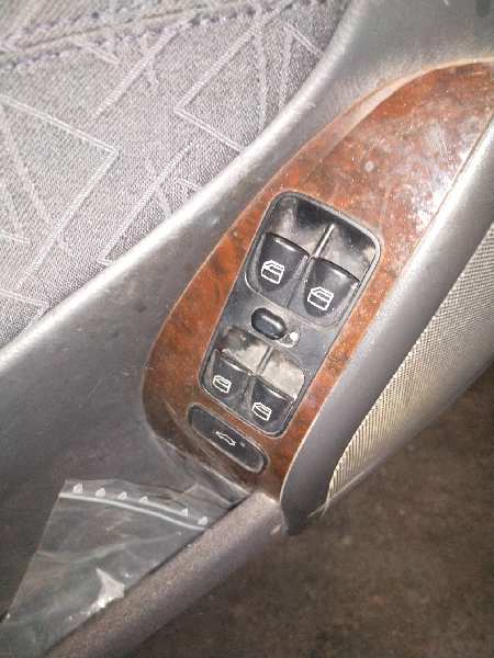 ELEVALUNAS DELANTERO IZQUIERDO