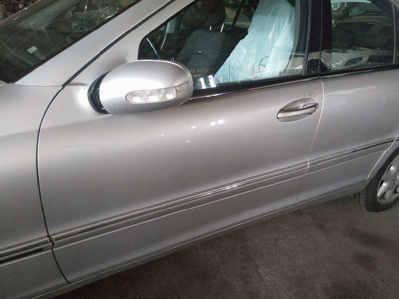 PUERTA DELANTERA IZQUIERDA