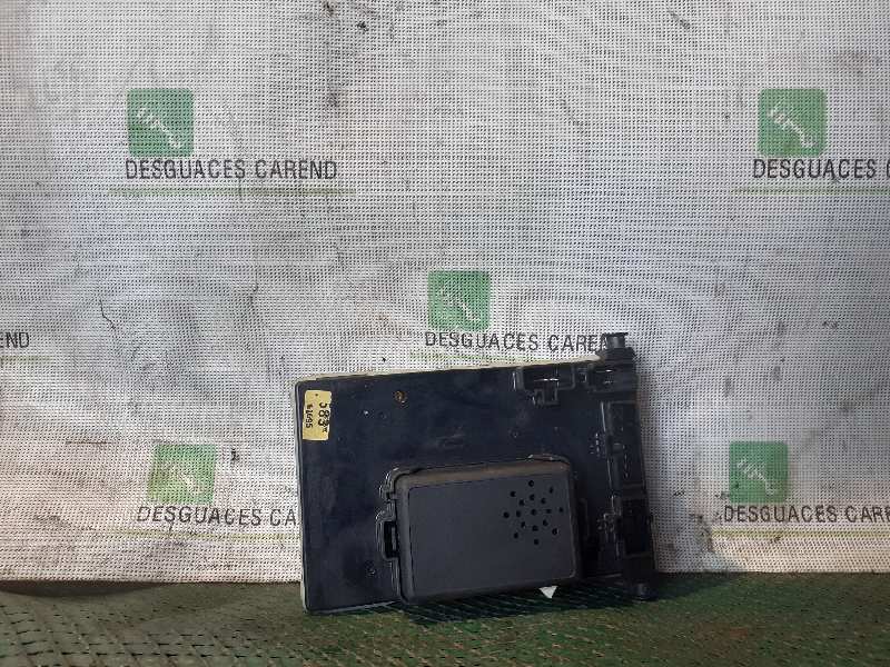 CAJA RELES / FUSIBLES