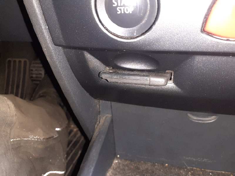 CONMUTADOR DE ARRANQUE