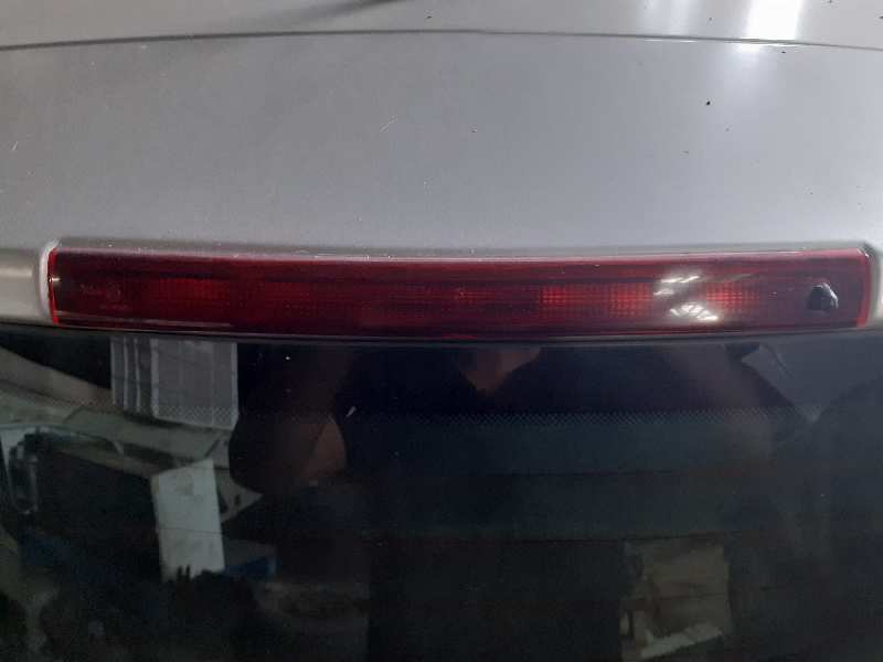 LUZ CENTRAL DE FRENO