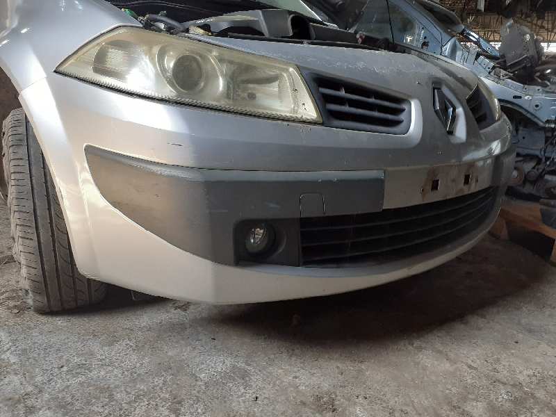 PARAGOLPES DELANTERO