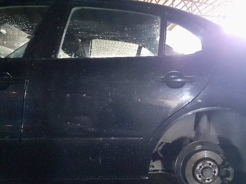 PUERTA TRASERA IZQUIERDA