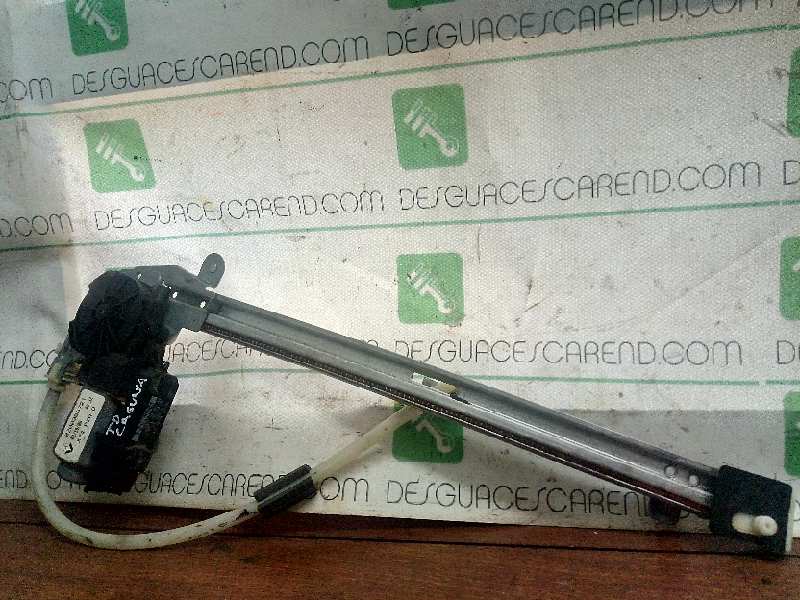 ELEVALUNAS TRASERO DERECHO