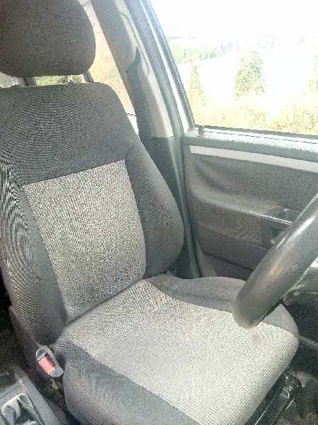 ASIENTO DELANTERO IZQUIERDO
