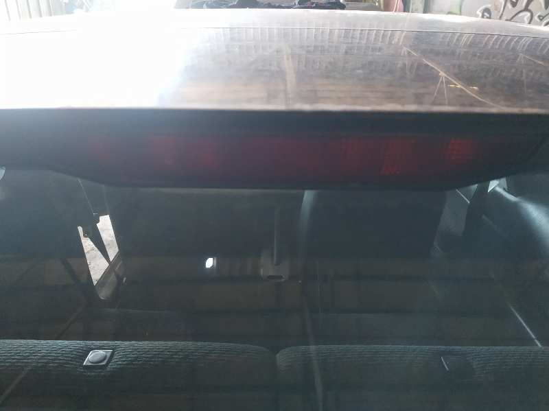 LUZ CENTRAL DE FRENO