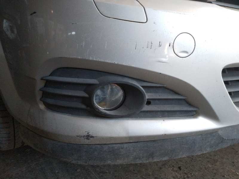 FARO ANTINIEBLA DERECHO