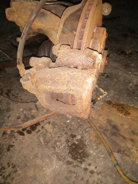 PINZA FRENO DELANTERA IZQUIERDA