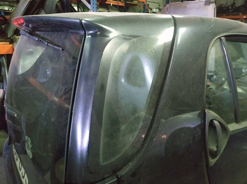 LUNA TRASERA DERECHA