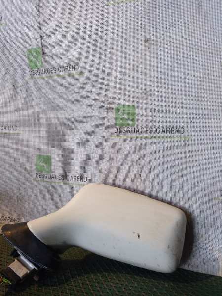 RETROVISOR IZQUIERDO