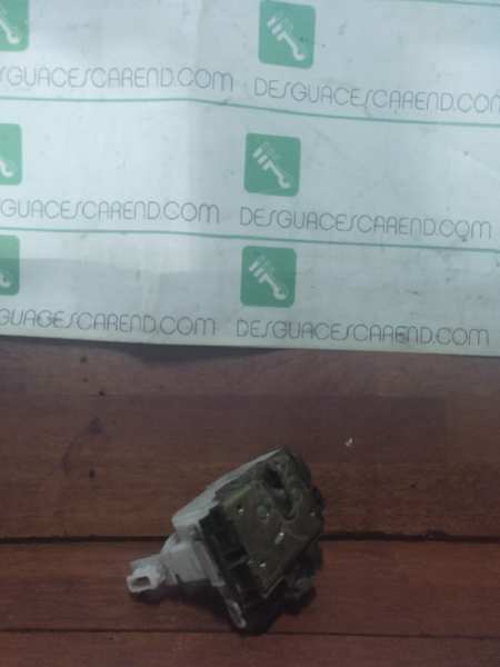 CERRADURA PUERTA DELANTERA DERECHA