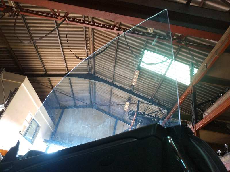 LUNA DELANTERA DERECHA