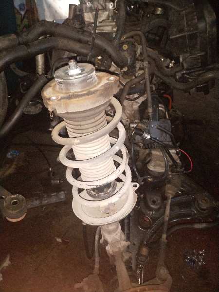 AMORTIGUADOR DELANTERO IZQUIERDO