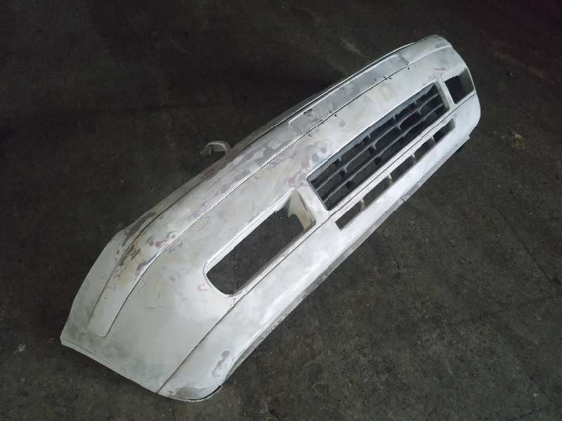 PARAGOLPES DELANTERO