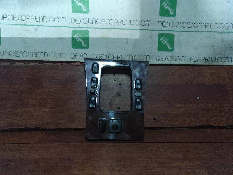 MANDO ELEVALUNAS DELANTERO IZQUIERDO 