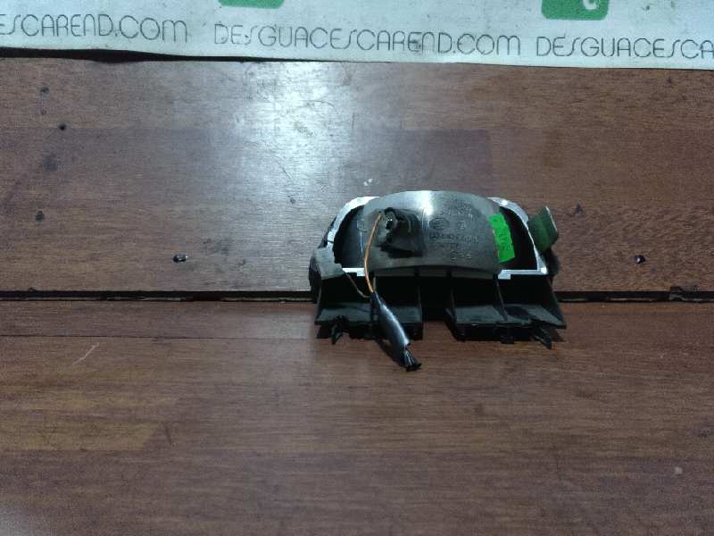 LUZ CENTRAL DE FRENO