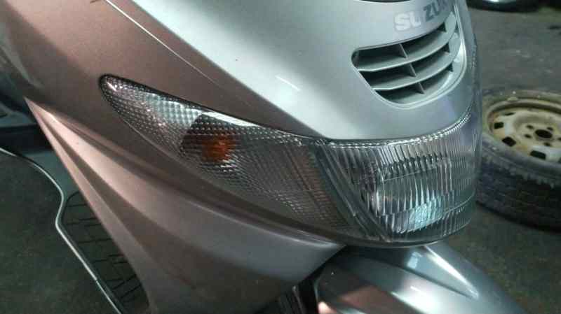 PILOTO DELANTERO DERECHO