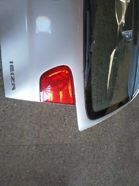 PILOTO TRASERO DERECHO