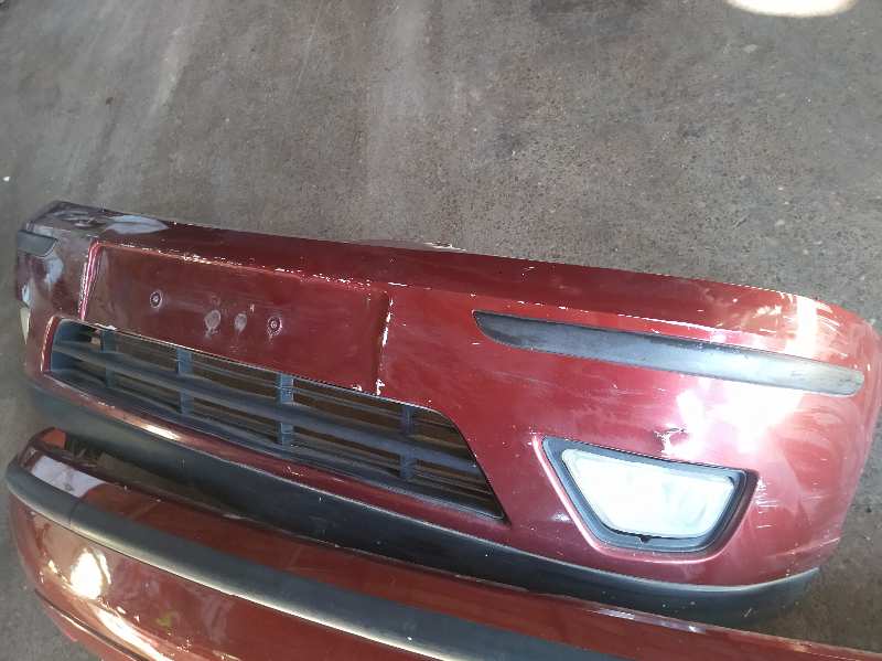 PARAGOLPES DELANTERO