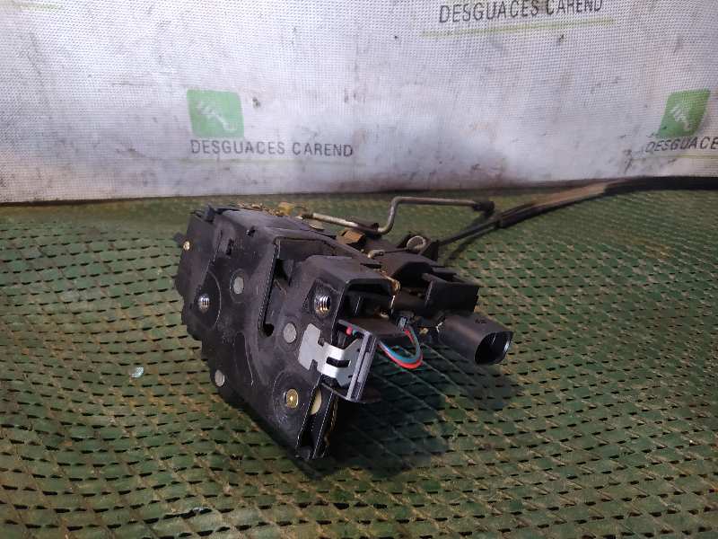 CERRADURA PUERTA DELANTERA IZQUIERDA 