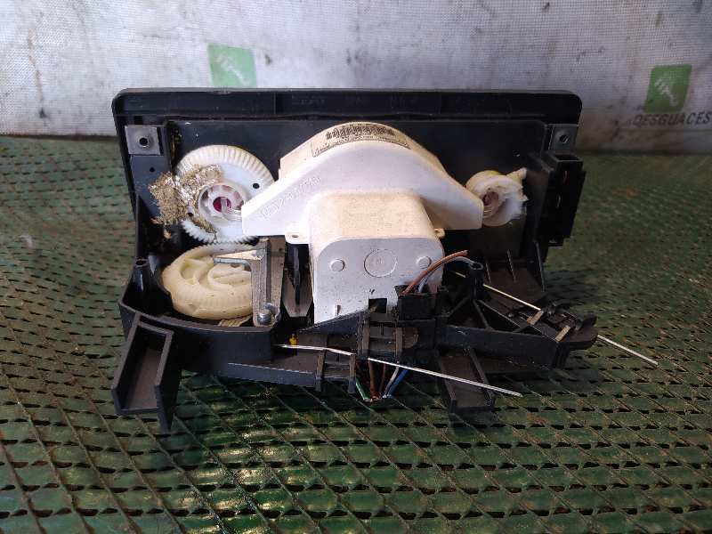 MANDO CALEFACCION /  AIRE ACONDICIONADO SEAT AROSA (6H1)