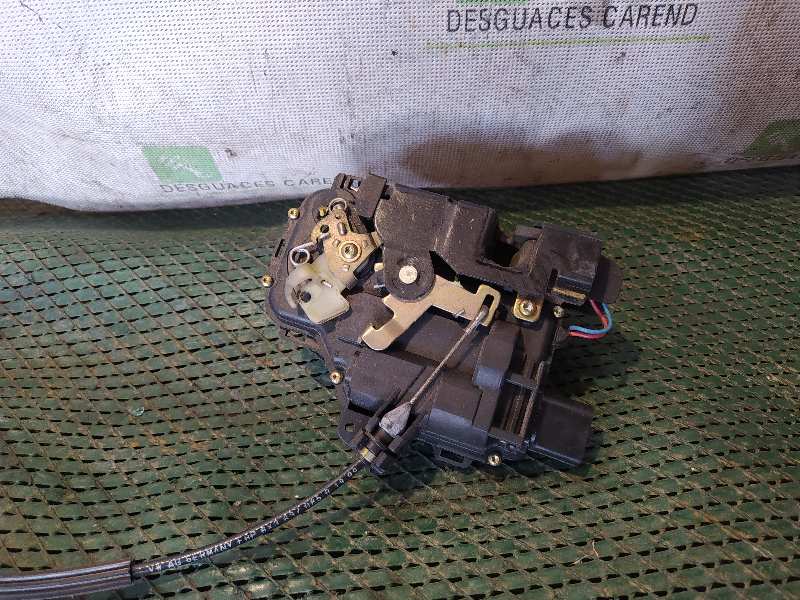 CERRADURA PUERTA DELANTERA DERECHA