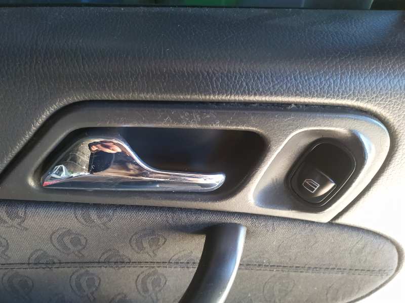 MANETA INTERIOR TRASERA IZQUIERDA