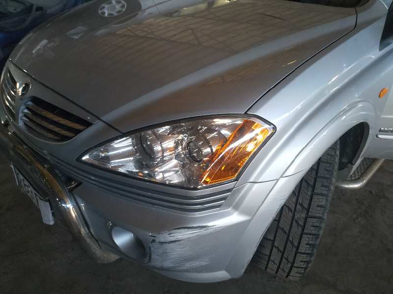 ELEVALUNAS DELANTERO IZQUIERDO