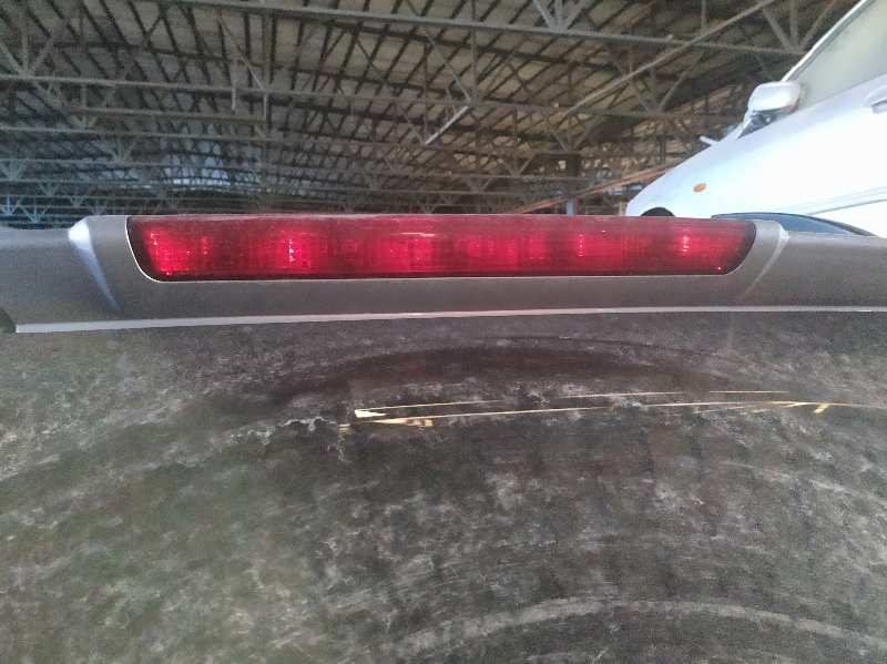 LUZ CENTRAL DE FRENO