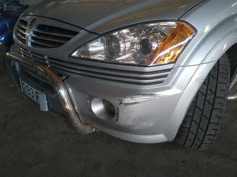 PARAGOLPES DELANTERO