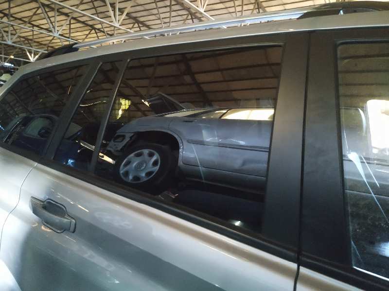 LUNA TRASERA DERECHA