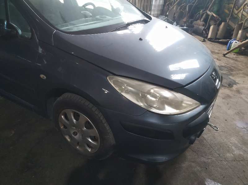 ELEVALUNAS DELANTERO DERECHO