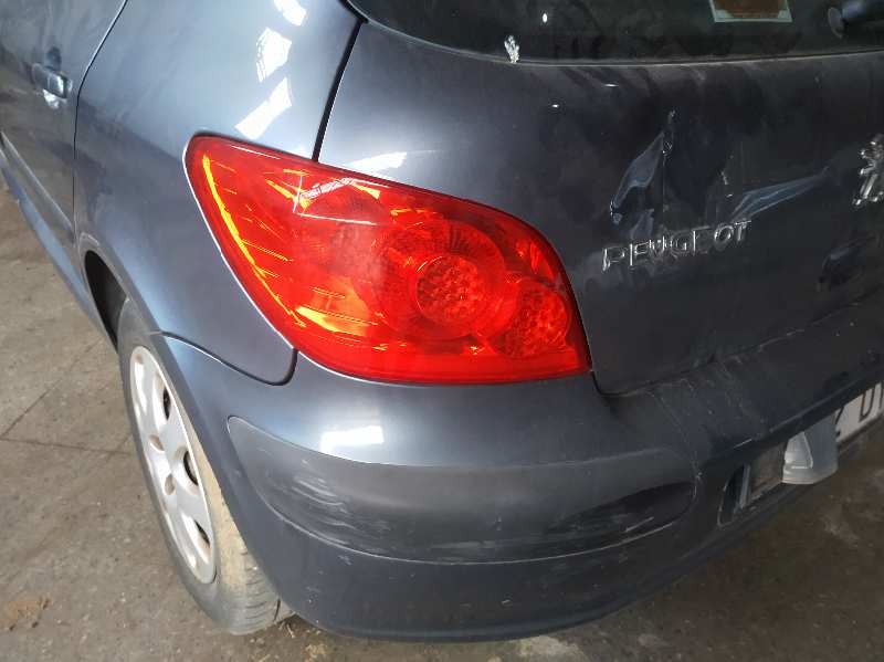 PILOTO TRASERO IZQUIERDO