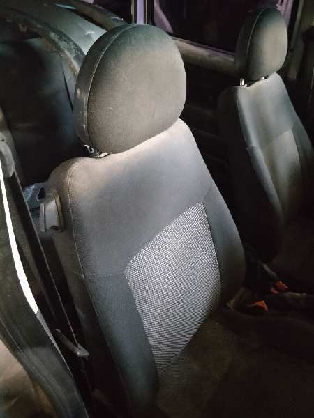 ASIENTO DELANTERO DERECHO