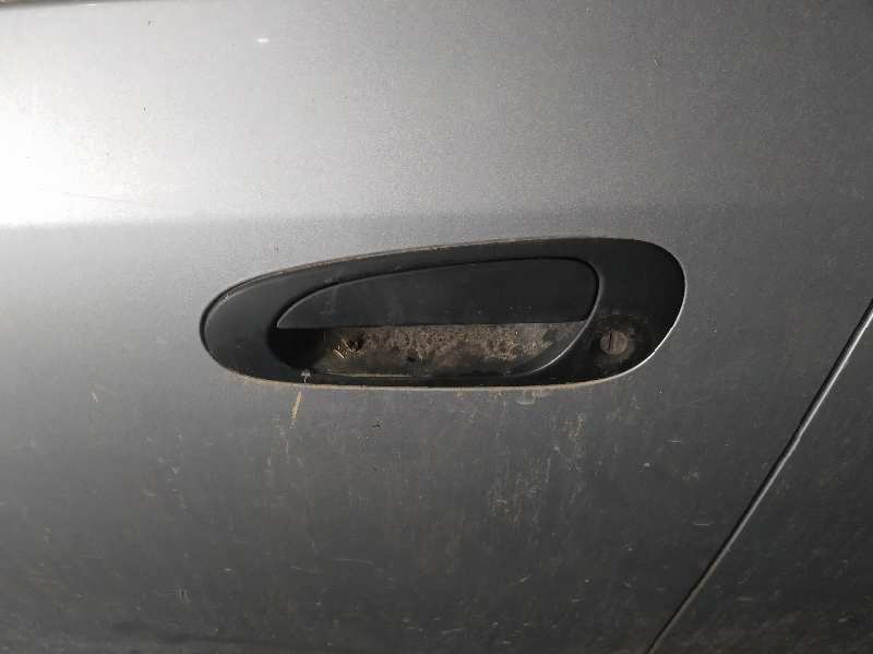 MANETA EXTERIOR DELANTERA IZQUIERDA