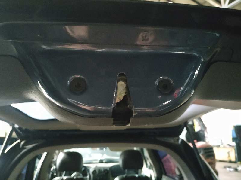 CERRADURA MALETERO / PORTON