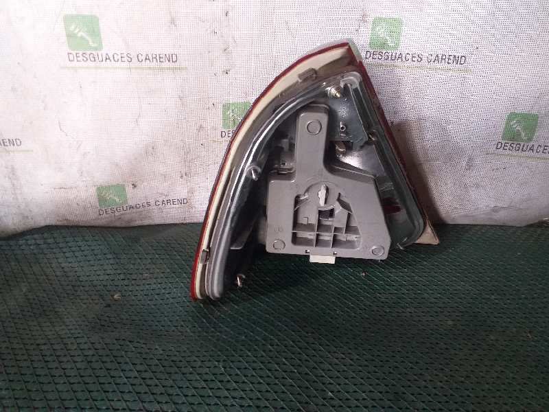 PILOTO TRASERO DERECHO