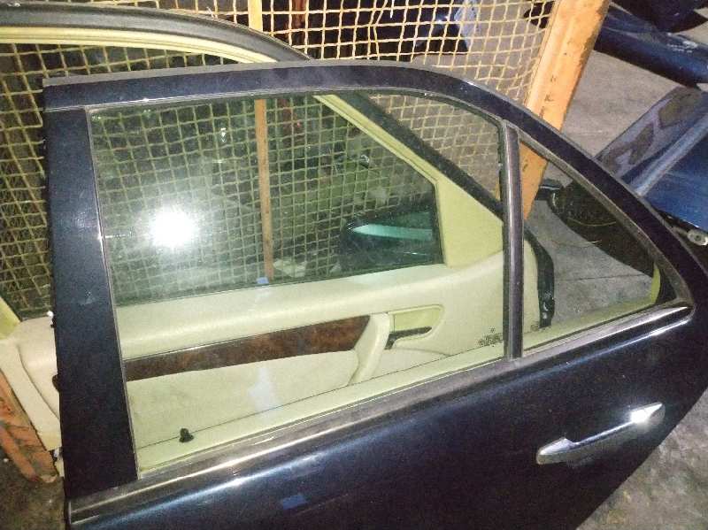 LUNA TRASERA IZQUIERDA