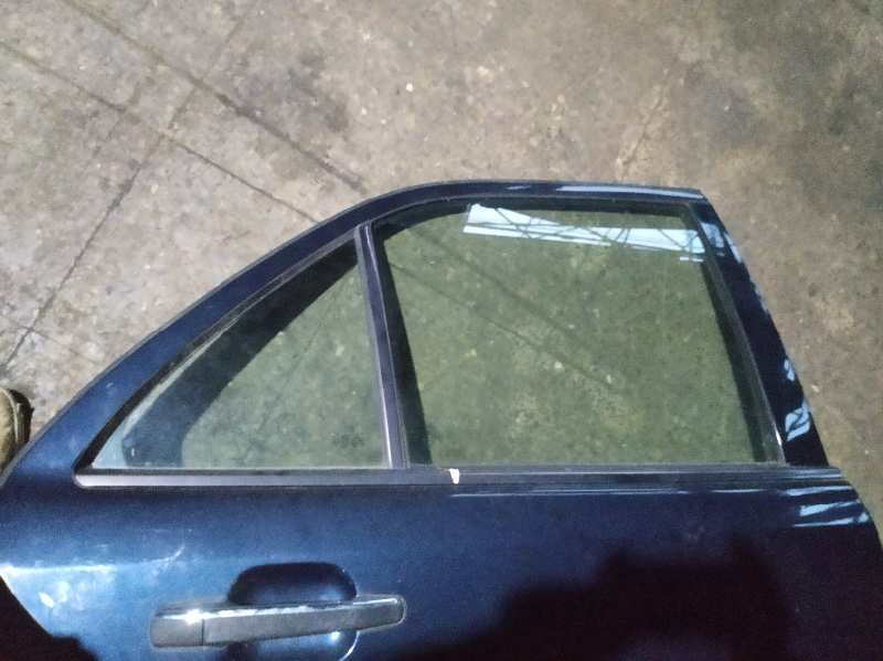 LUNA TRASERA DERECHA