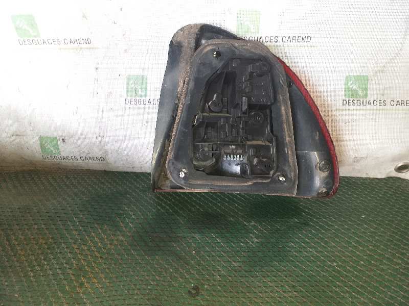 PILOTO TRASERO IZQUIERDO