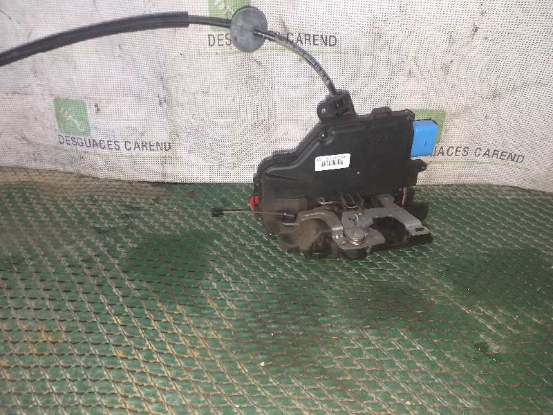 CERRADURA PUERTA DELANTERA IZQUIERDA 