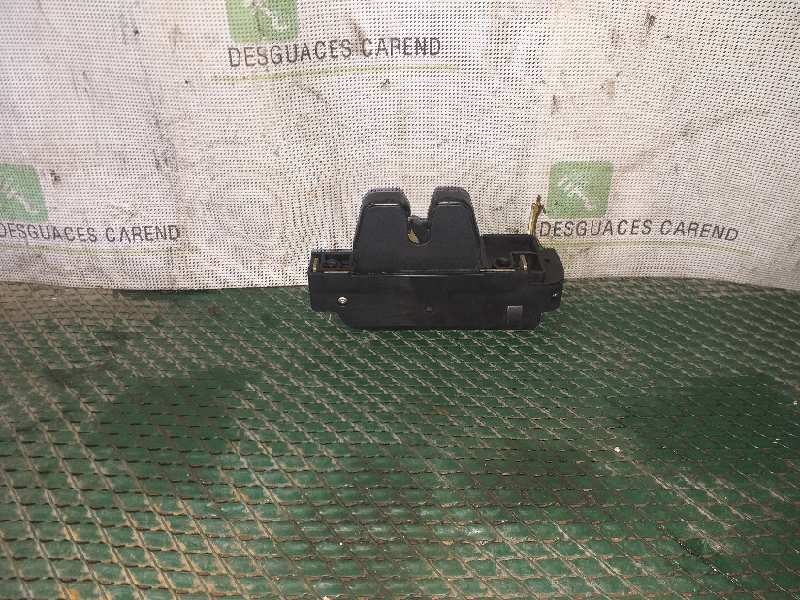 CERRADURA MALETERO / PORTON