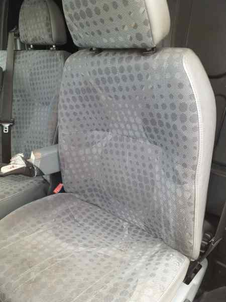 ASIENTO DELANTERO IZQUIERDO