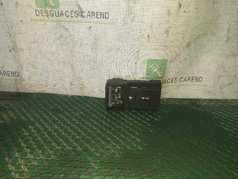 MANETA INTERIOR DELANTERA IZQUIERDA