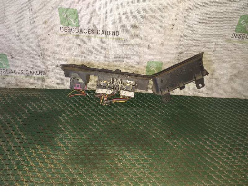 MANDO ELEVALUNAS DELANTERO IZQUIERDO 