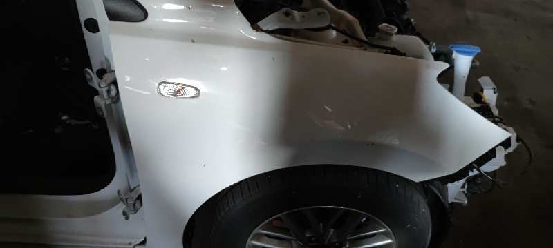 ALETA DELANTERA DERECHA