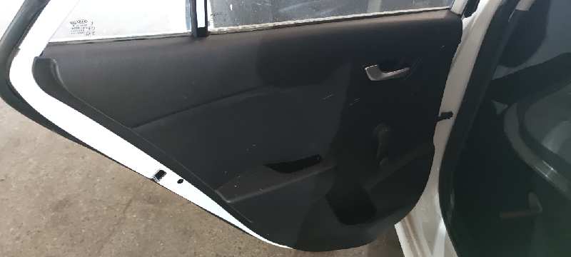 GUARNECIDO PUERTA TRASERA IZQUIERDA KIA RIO (YB) (2016 - ...)