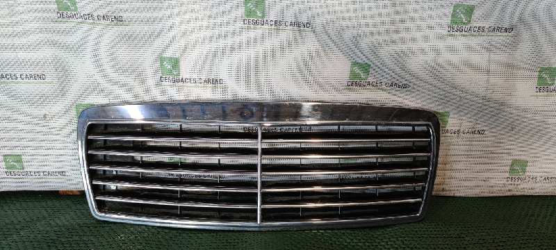 REJILLA DELANTERA