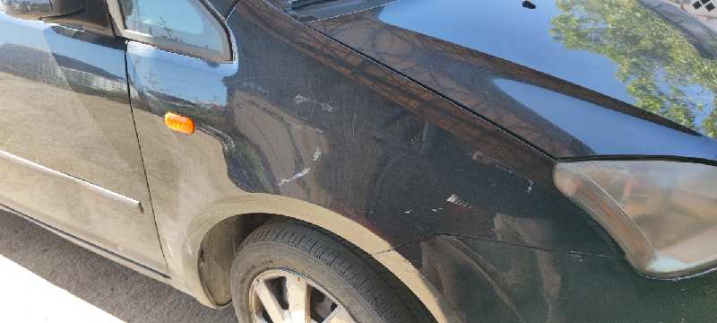 ALETA DELANTERA DERECHA